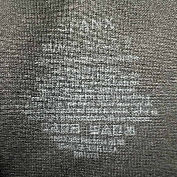 Spanx Ribbed Knit Leggings - Picture 3 of 4